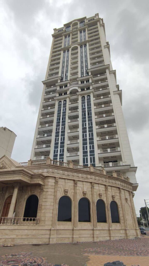 برج سفید