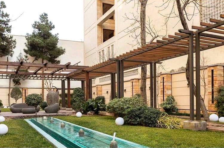 عمارت بکر دروس