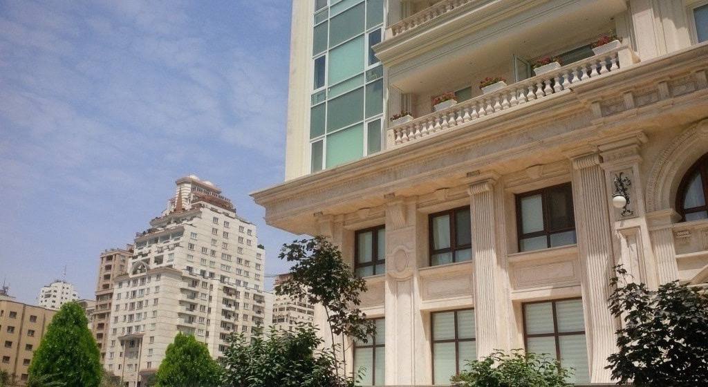 برج چهارباغ