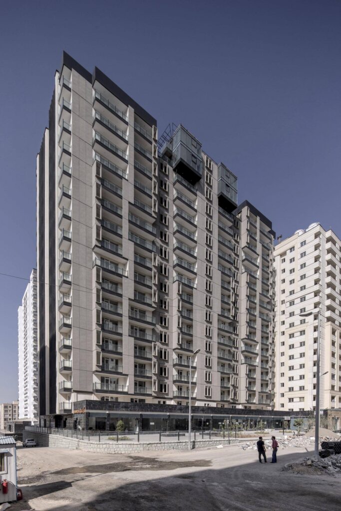 برج آسمان شرقی