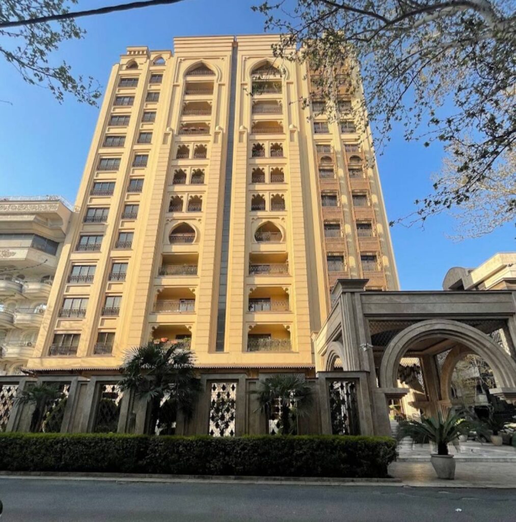 برج بتیس محسنیان