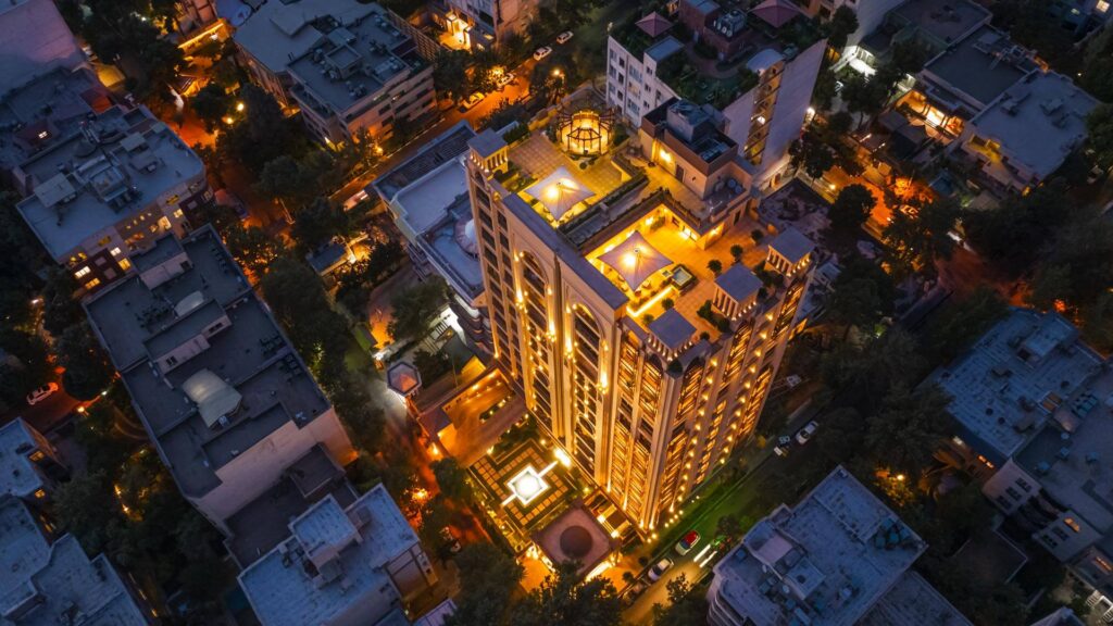 برج بتیس محسنیان