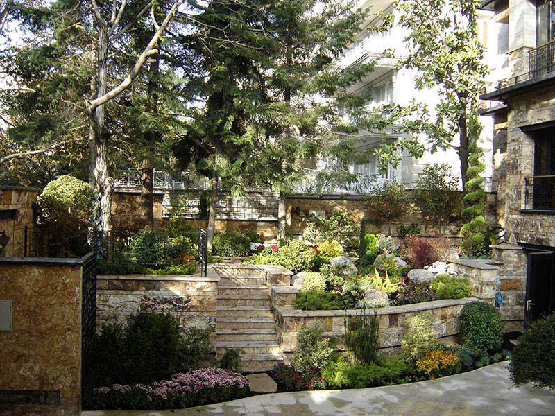 برج لاله اقدسیه