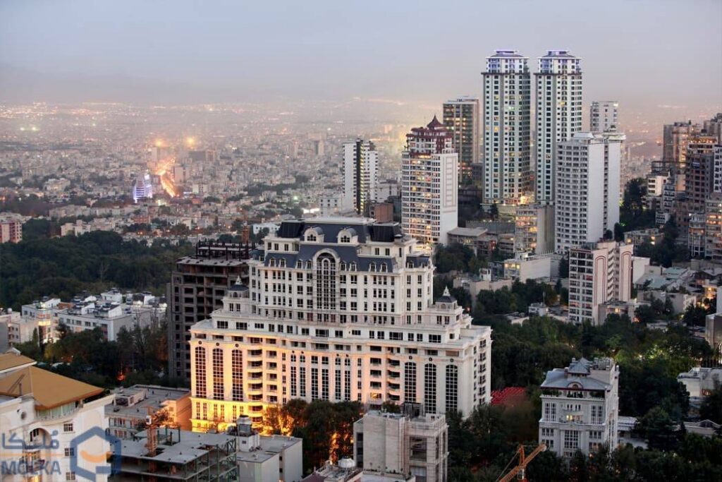 برج چناران پارک