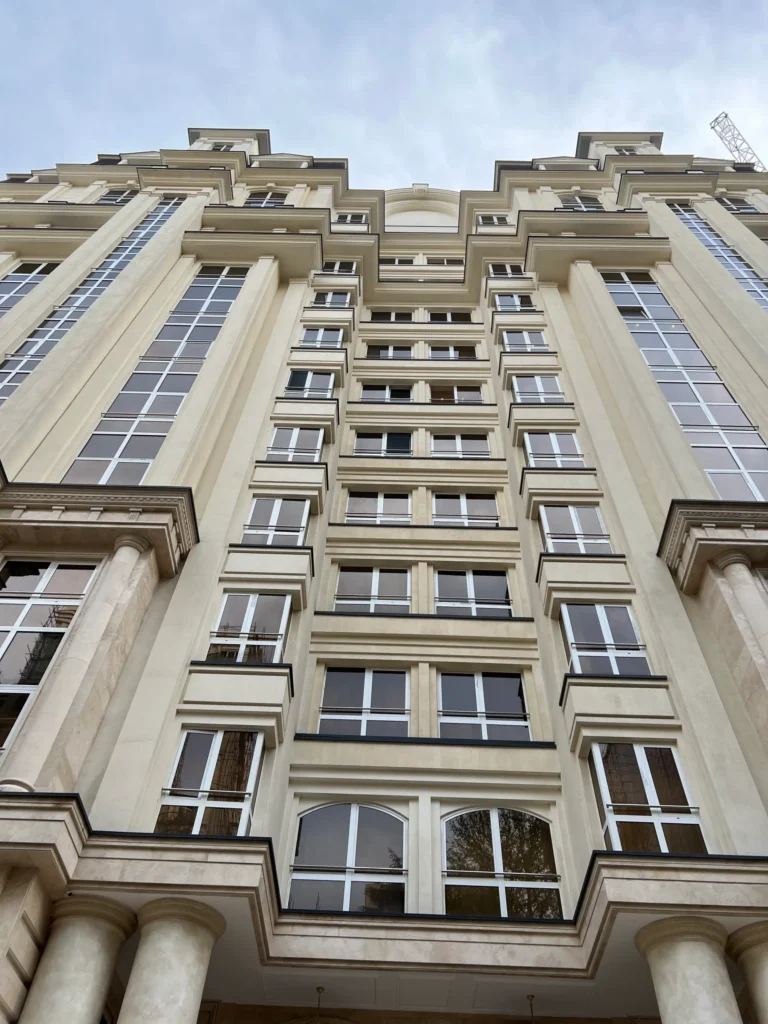 برج ویولت گاردن